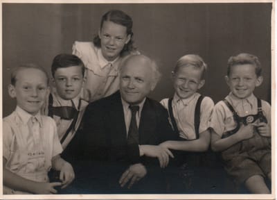 Josef Mayer with his children
